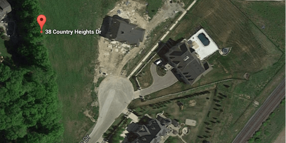 38 Country Heights Dr, Richmond Hill, ON L4E 3M8, Canada