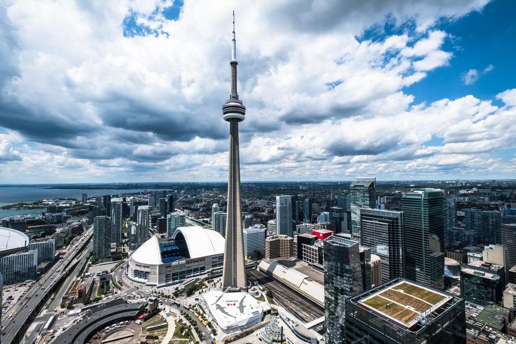 Not even high interest rates can curb Toronto housing prices